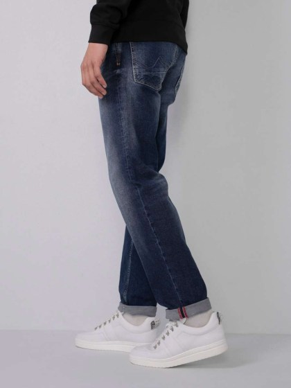  φωτογραφία από πλάι του Riley regular-fit τζιν
